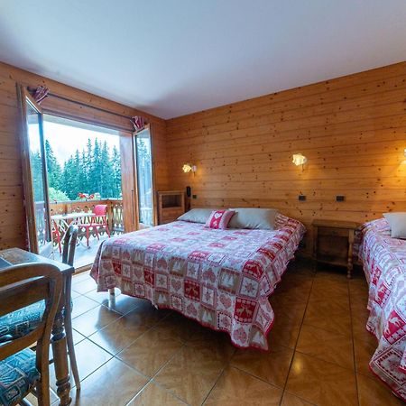 La Vieille Ferme Hotel Manigod Kültér fotó