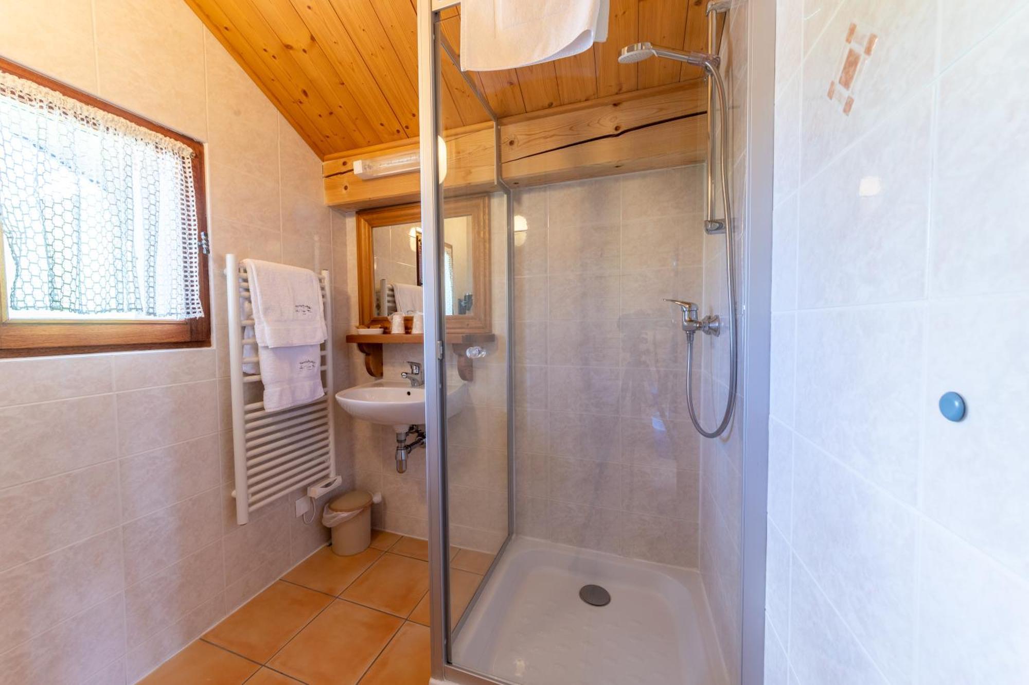 La Vieille Ferme Hotel Manigod Kültér fotó